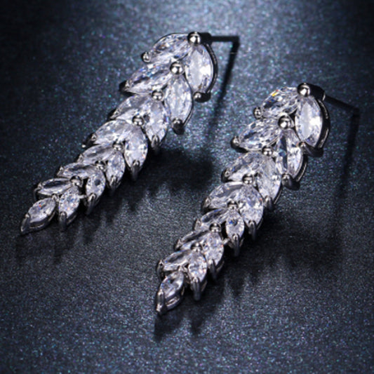 Creative Temperament Popular Style Inlaid AAA Zircon Long Earrings