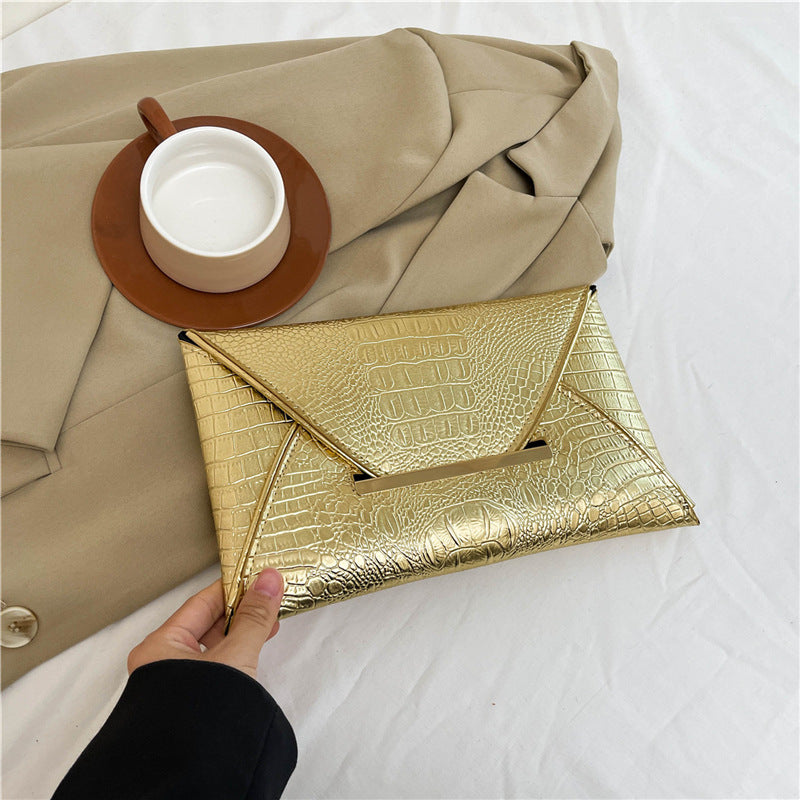 Versatile Trendy Crocodile-pattern Envelope Bag With A Chic Fashionable Vibe